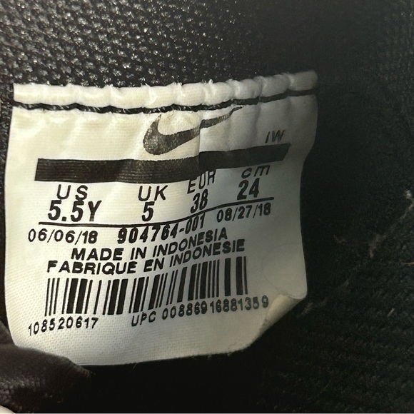 Nike Cortez Leather Sneakers ‘Black/ White' 904764-001; Size 5.5Y Women’s Size 7 - Picture 2 of 15